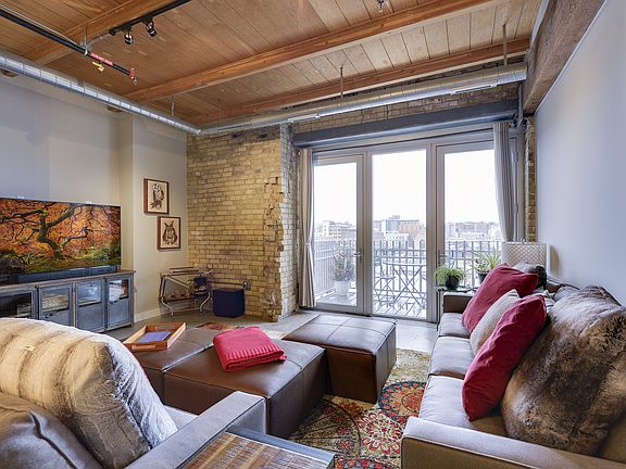 5th image of 406 Wacouta St Unit 613