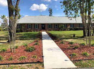 9230 Lake Forest Dr, Youngstown, FL 32466