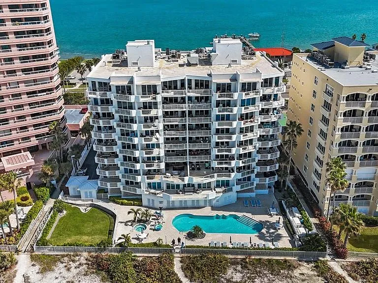 1350 Gulf Blvd #901 — Photo 29