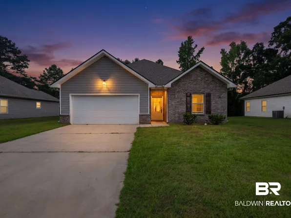 313 Kennesaw Ave, Bay Minette, AL 36507