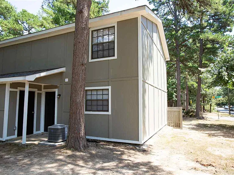 2112 Scotty Ct — Photo 13