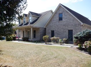 121 Alpine Dr, Clinton, TN 37716