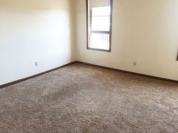 5th image of 606 Washington St #6