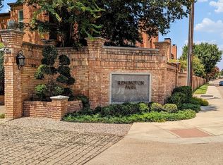 5737 Remington Park Sq, Dallas, TX 75252
