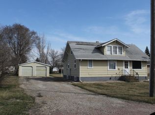 912 2nd Ave, Ipswich, SD 57451
