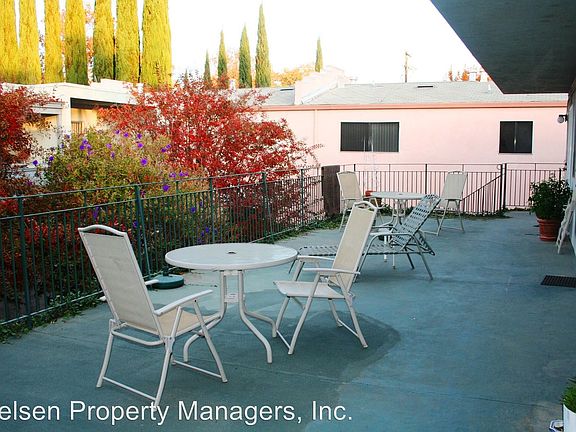 2nd image of 2712 O St APT 8