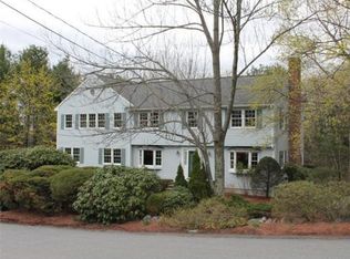 3 Blossom St, Lexington, MA 02421