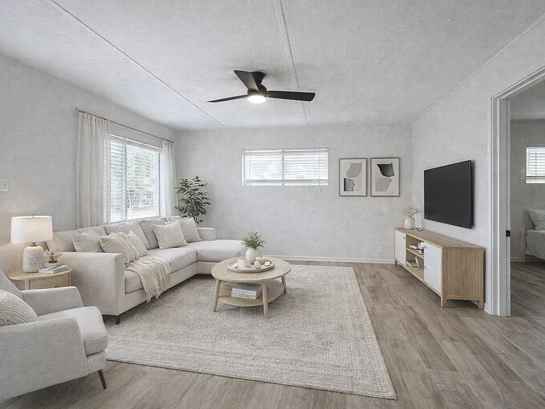 347 Ware Blvd #13 — Photo 5