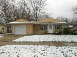 457 Lakewood Blvd, Park Forest, IL