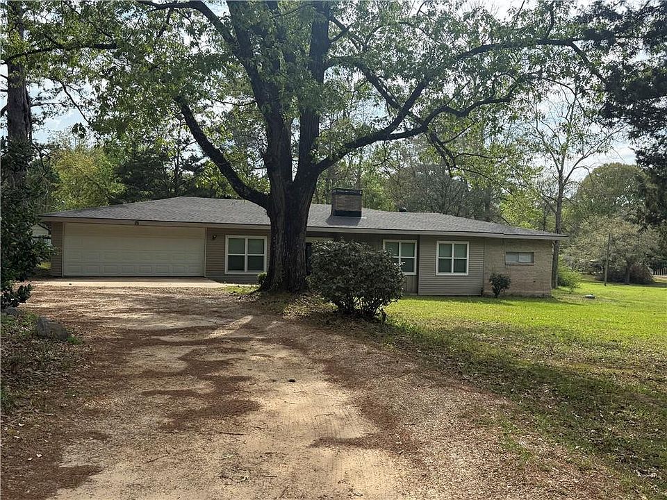 1st image of 107 Valley Dr