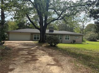 107 Valley Dr, Pineville, LA 71360