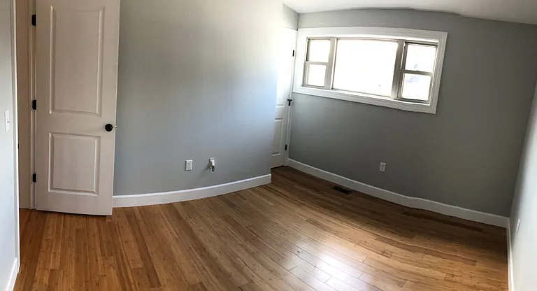 276 Glen St #302 — Photo 16