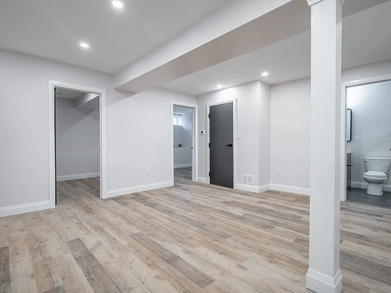 14 Burris St #1 — Photo 8