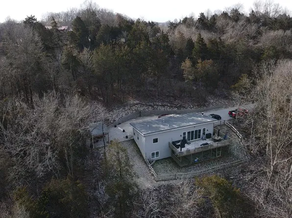 2757 Schababerle Hill Rd, California, KY 41007