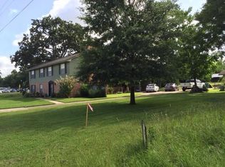 2112 Tickner St, Conroe, TX 77301