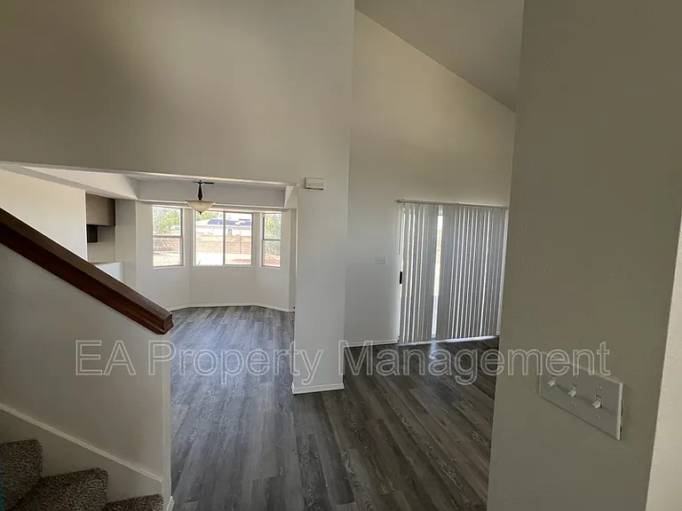 7259 Pajarito Rd NE — Photo 2