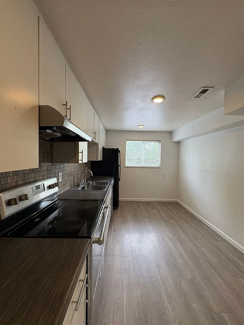 Lime Apartments — Photo 3