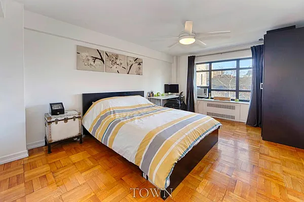 Sold by Town Residential | media 7