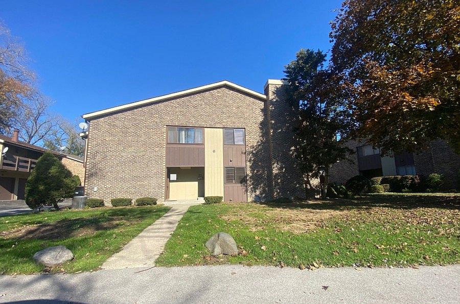 1st image of 6B W Boulder Ct