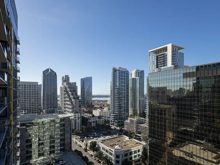 Luma Apartments — Photo 26