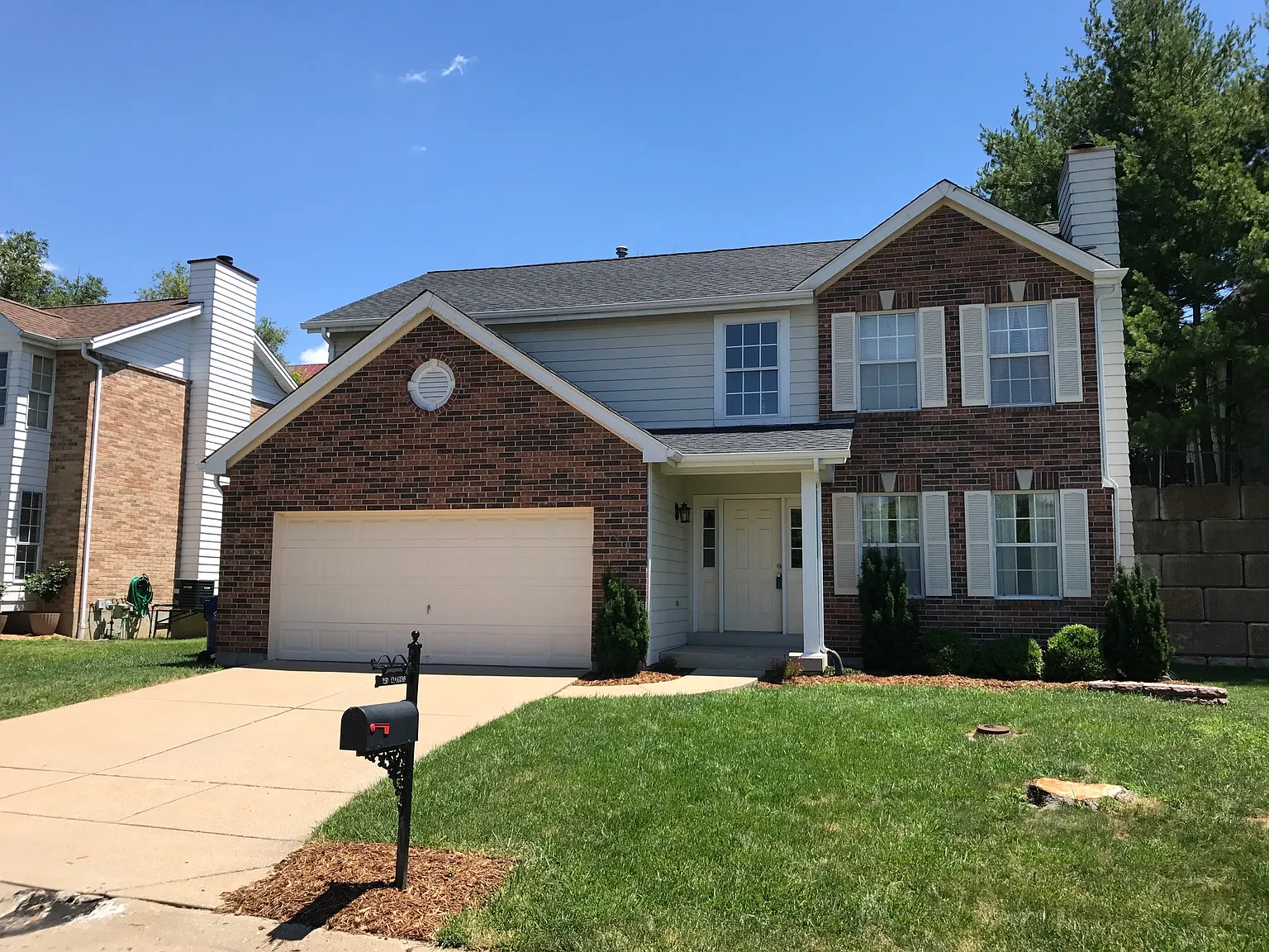 950 Claybend Dr photo 1