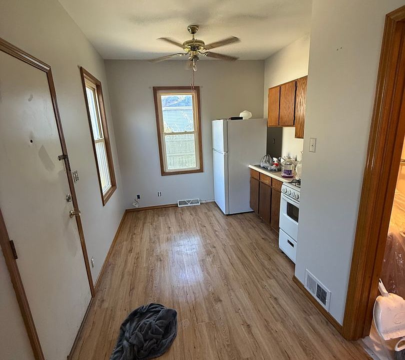 2nd image of 340 S Capitol St APT 1D