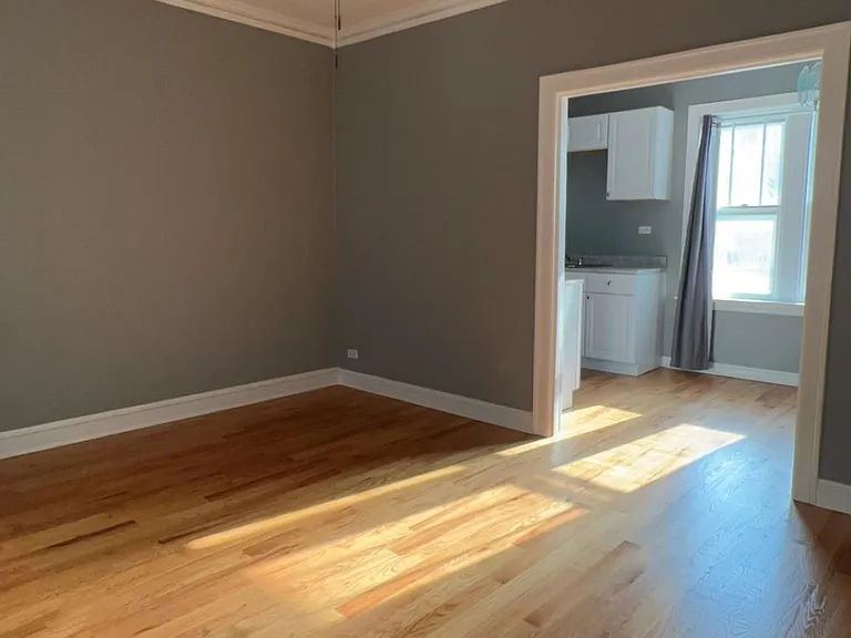 3026 W Palmer Blvd #2S — Photo 6
