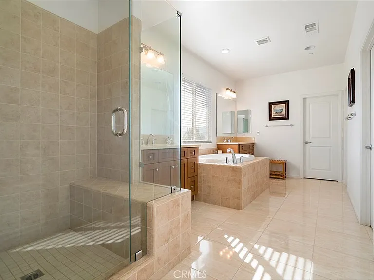 3126 Vista Ter — Photo 25