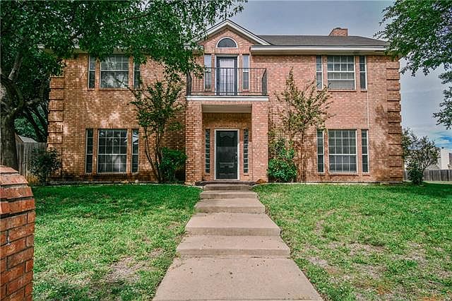 1st image of 6745 Greenleaf Dr