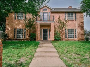 6745 Greenleaf Dr, North Richland Hills, TX 76182