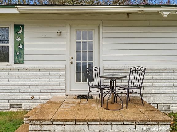 5th image of 45816 Country Rd #587