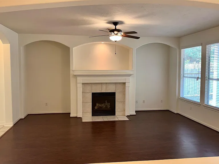 130 Ledgestone Pl — Photo 9