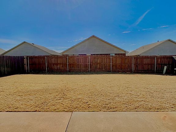 4th image of 3148 SW 103rd Pl