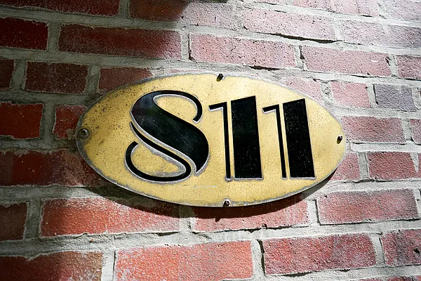 Sold by Hauseit LLC | media 16
