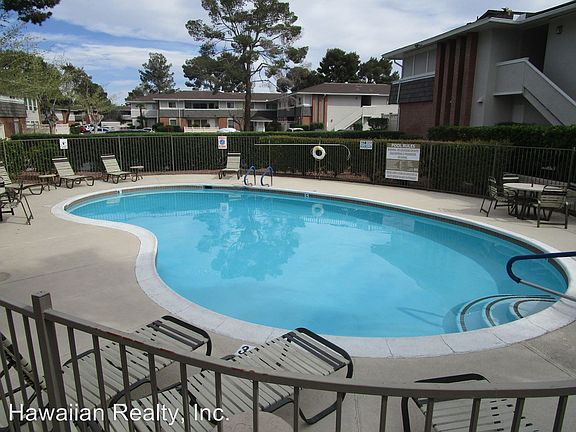 3rd image of 669 Oakmont Ave Unit 3712