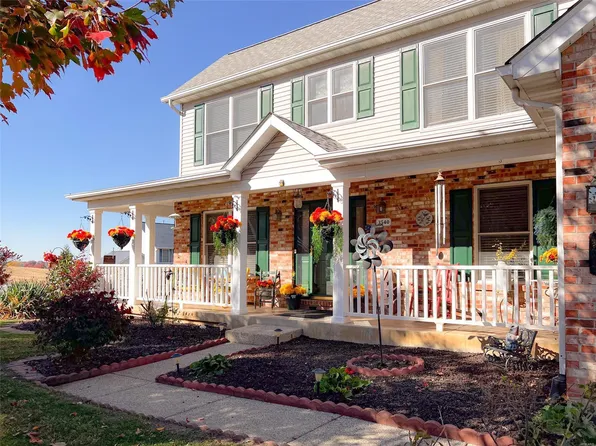 3540 Sky Hawk Dr, Shiloh, IL 62221