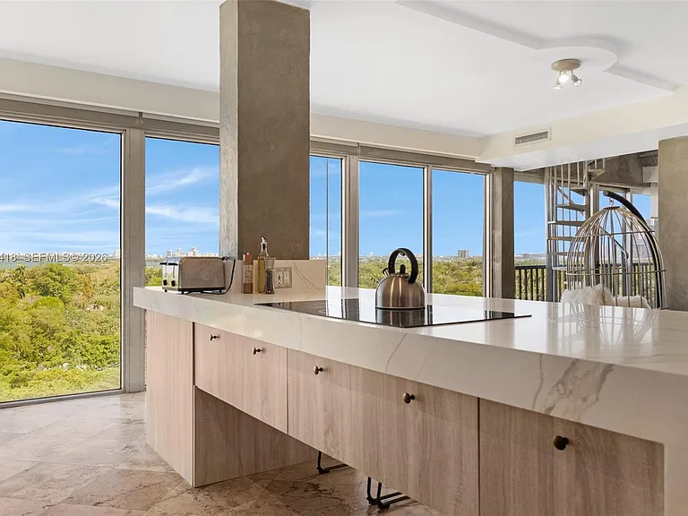5781 Biscayne Blvd #Penthouse 3 — Photo 18
