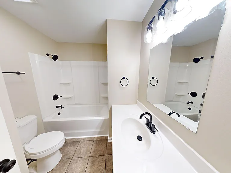 1487 Nichols Dr — Photo 7