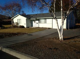 385 4th Ave SE, Ephrata, WA 98823