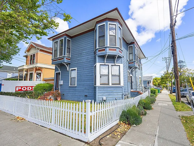 1219 Central Ave #C — Photo 1