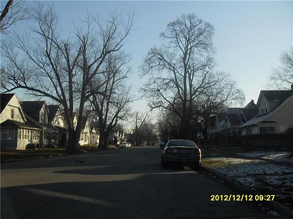 3rd image of 525 W Battell St