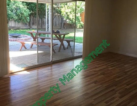 4th image of 1471 Blossom Hill Rd