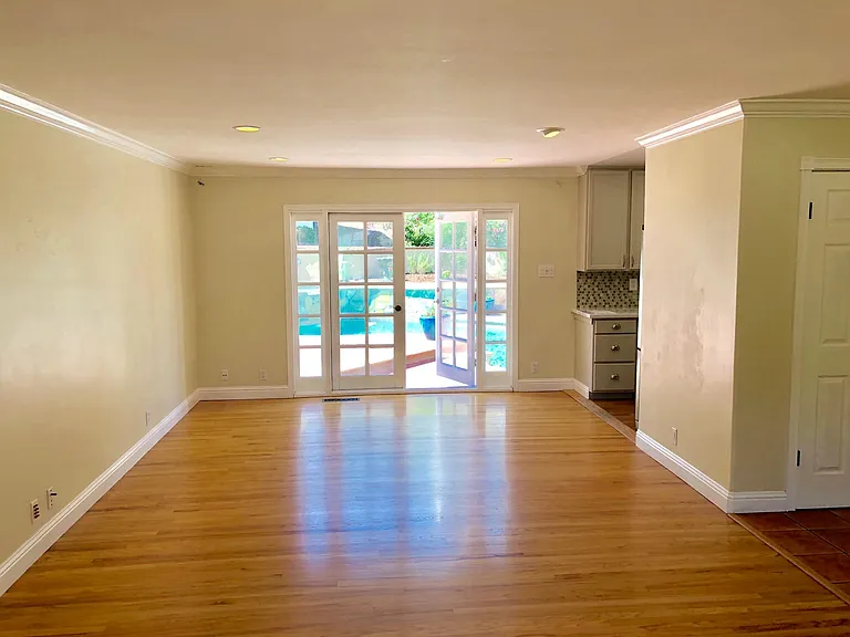 600 Francis Dr — Photo 13
