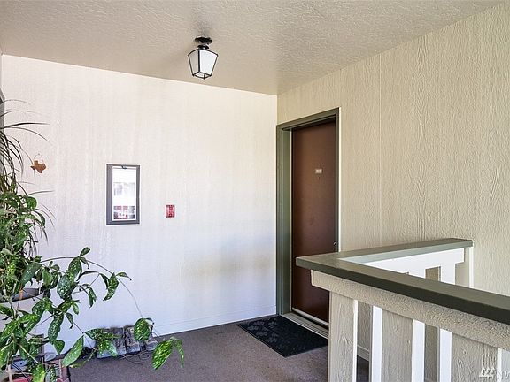 2nd image of 18150 73rd Ave NE #B303