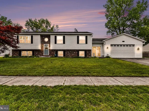 2513 Maple Rd, Baltimore, MD 21219