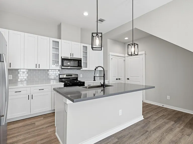 11303 Stonework Grove Ln — Photo 11