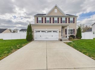 555 Oliver Way, Newport News, VA 23602