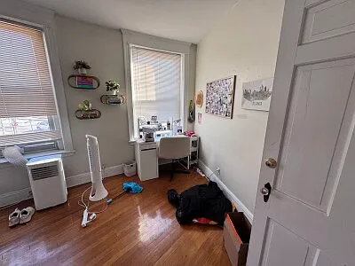 1247 Beacon St #1 — Photo 3