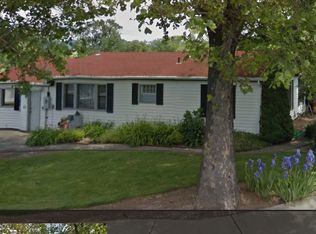 2627 SW Allen Creek Rd, Grants Pass, OR 97527