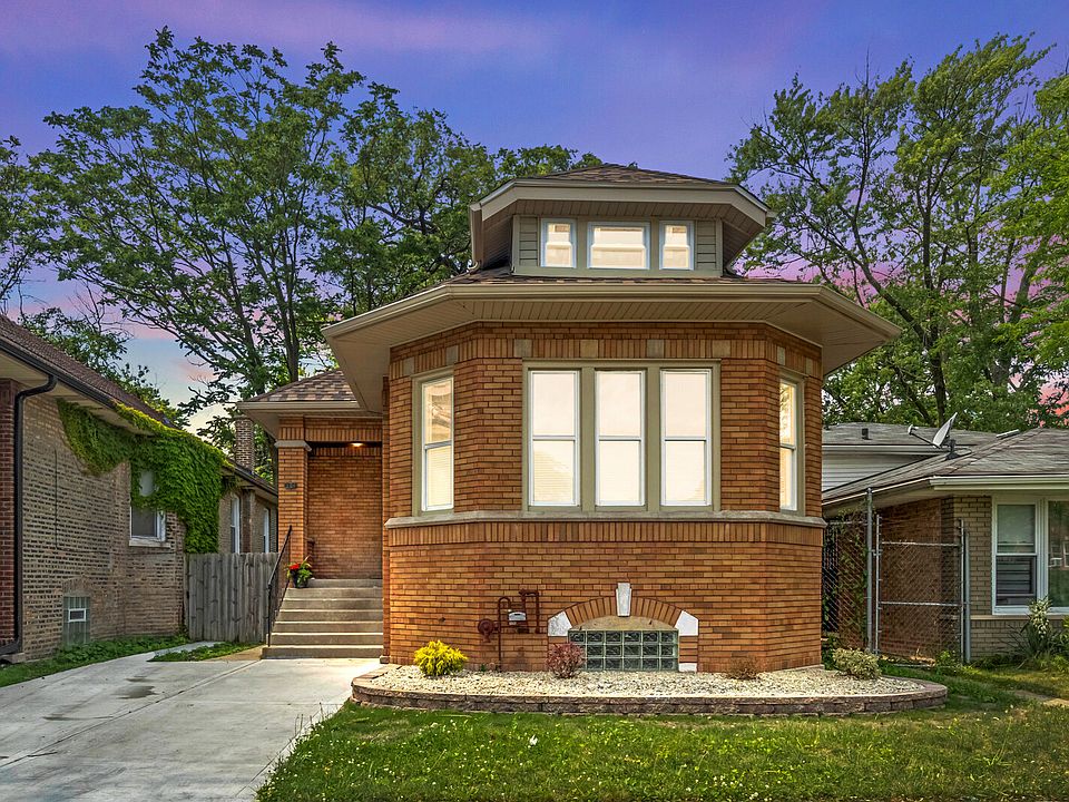 1st image of 8104 S Oglesby Ave